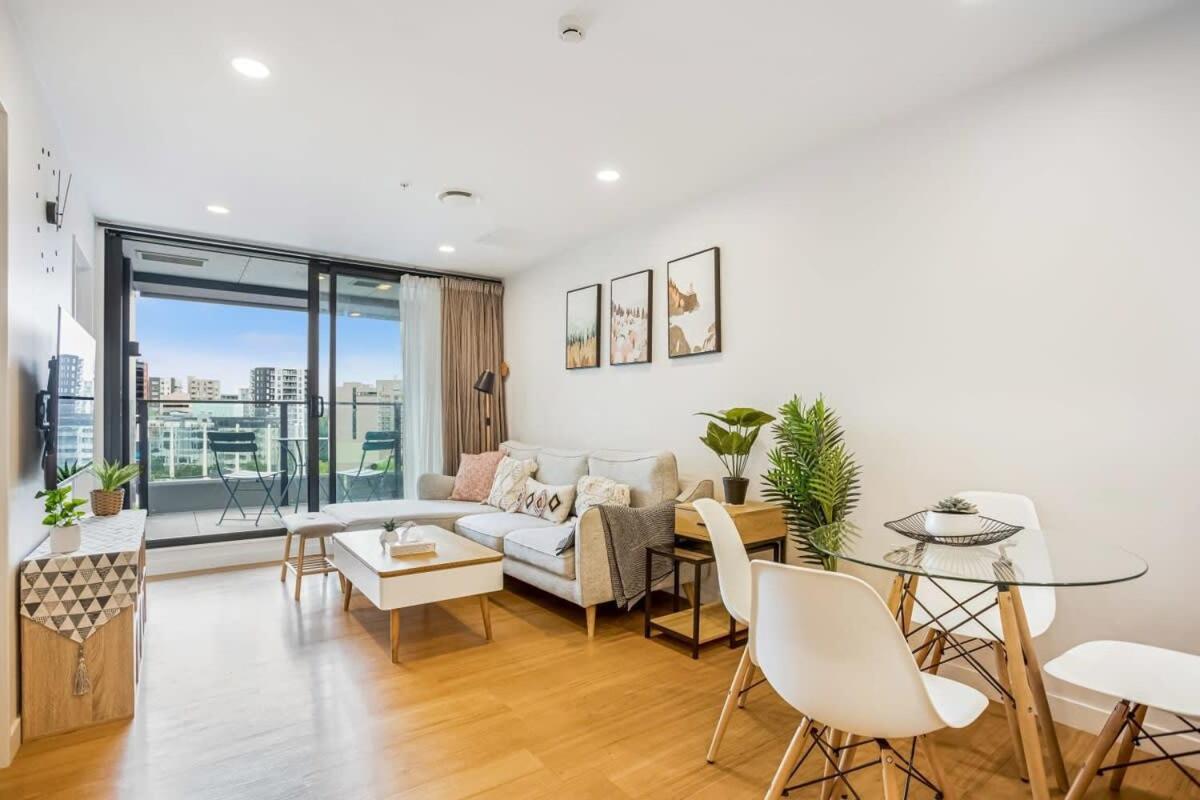 Cosy Two Bedroom Apartment With Balcony Pool And Gym Auckland Exterior foto